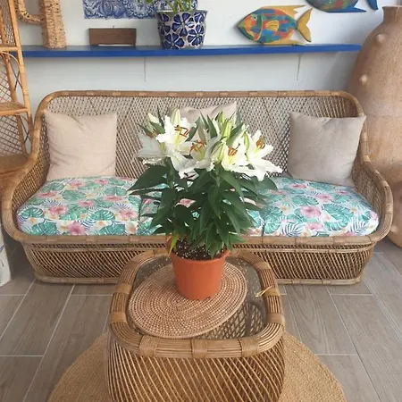 Sondela Self Catering Chalet São Martinho do Porto