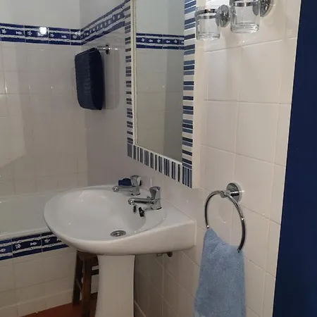 Sondela Self Catering *