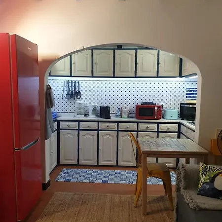 Sondela Self Catering *