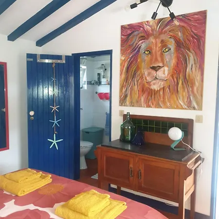 Sondela Self Catering Chalet São Martinho do Porto