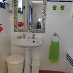 Шале Sondela Self Catering Сан-Мартинью-ду-Порту