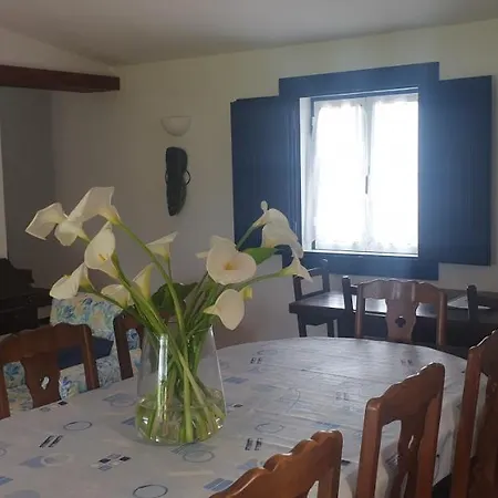 Alpstuga Sondela Self Catering *