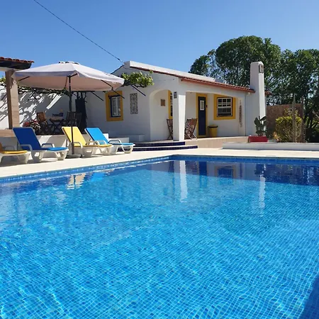 Шале Sondela Self Catering
